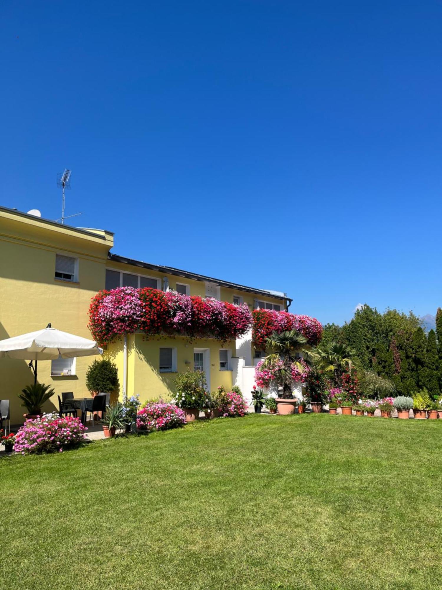 Gartenhof Lägenhet Brixen Exteriör bild